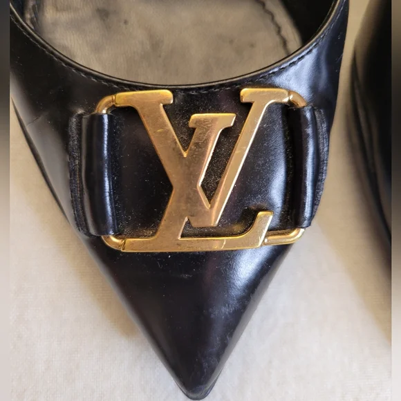 Authentic Louis Vuitton Candice Black Leather Pumps - Picture 9 of 13